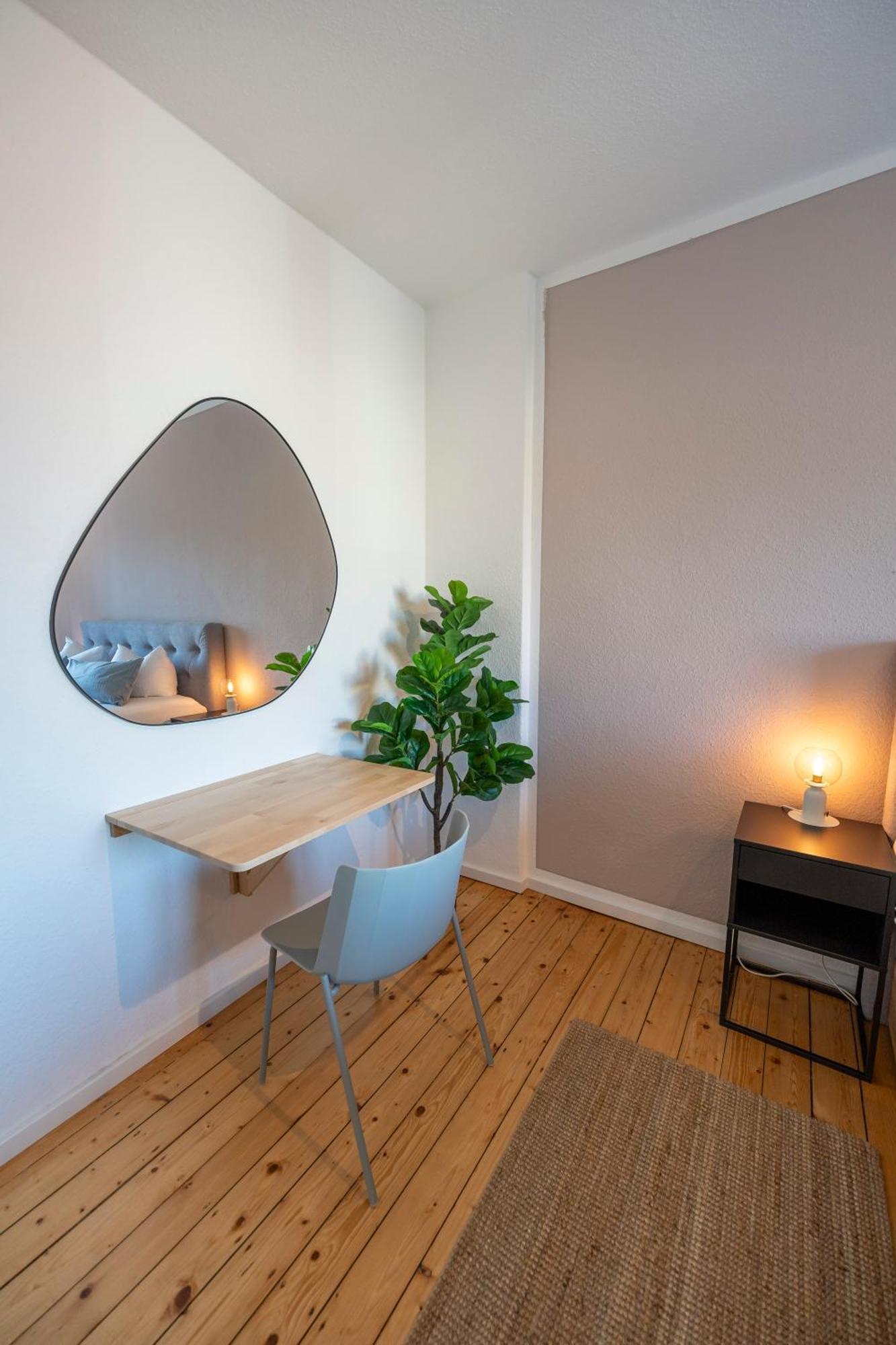 Rr - Central Apartment 80Qm - Balcony - Washer Maagdenburg Buitenkant foto